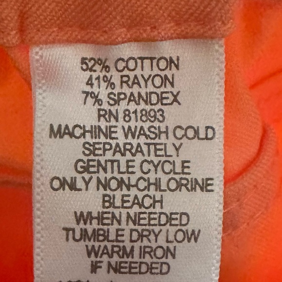 Isaac Mizrahi Live! 24/7 Stretch Ankle Pants with Pintuck Coral Curvy Sz 26 - Picture 9 of 10